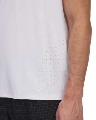 UA LAUNCH ELITE SHORTSLEEVE
