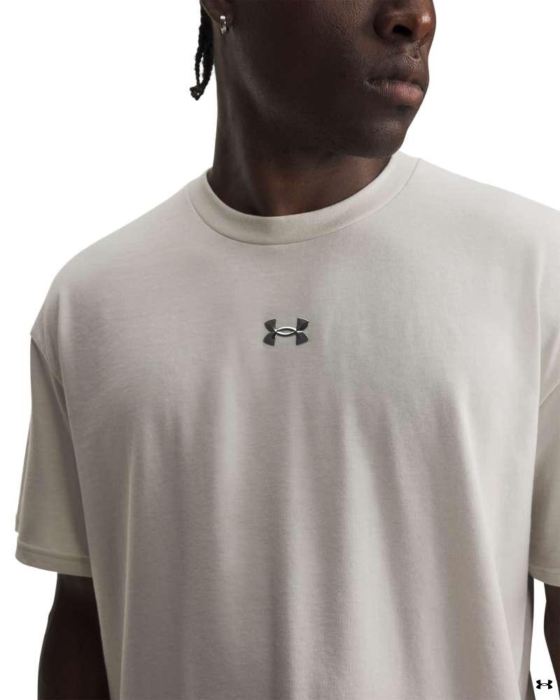 UA M Hwt Metal Logo SS 